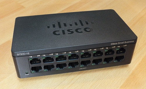 Thiết bị chia mạng Cisco SF95D-16 10/100